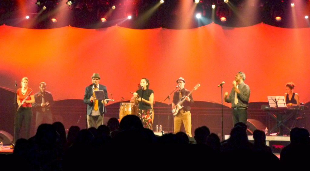 Professeur de guitare Rueil-Malmaison Cours de guitare Bougival Chatou Croissy-sur-Seine Suresnes Nanterre Professeur de basse électrique Cours de basse électrique